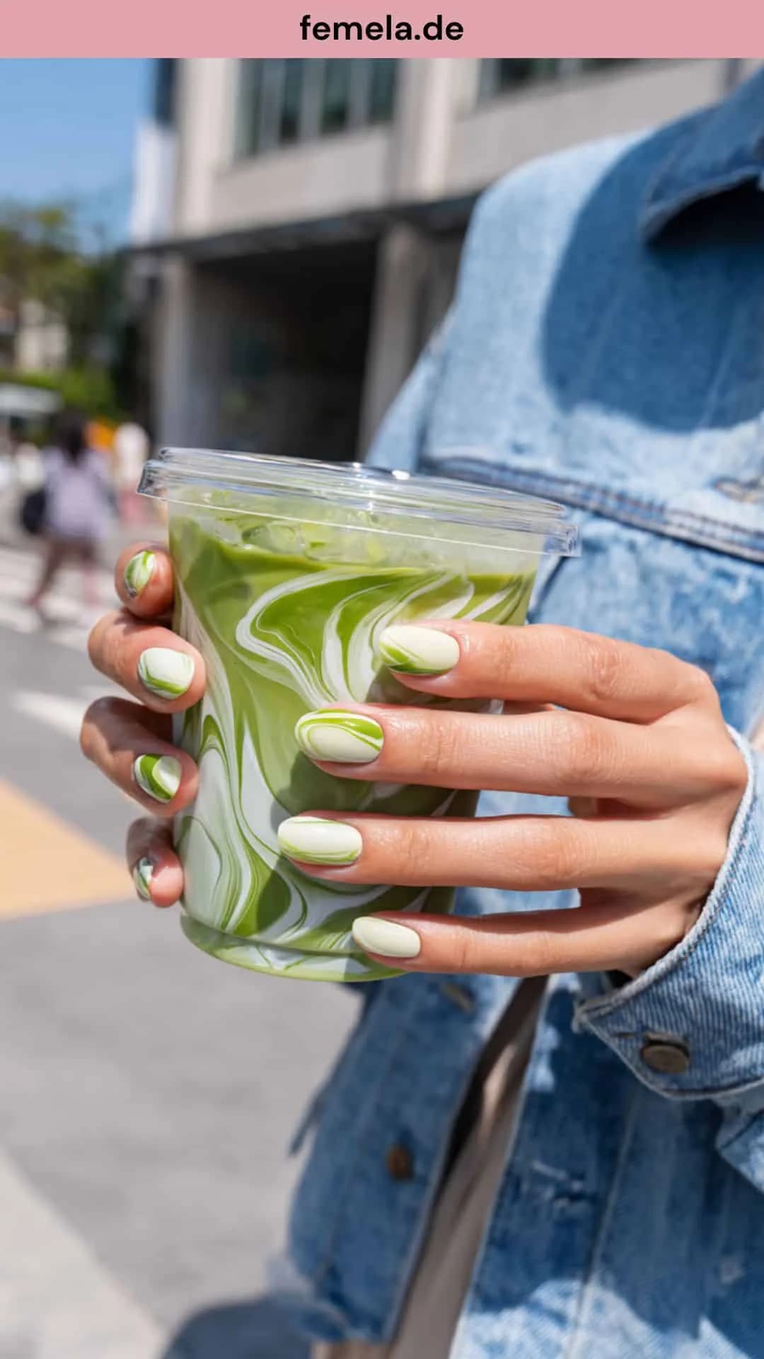 nageldesign-fruehling-swirls-matcha-gruen
