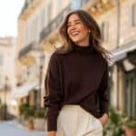 Braunen Pullover kombinieren: 9 stylische Outfit-Ideen für jeden Anlass